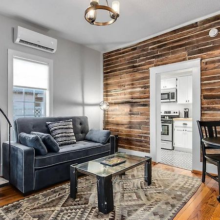 Mckenize Guest House: Travis Suite 1 Bd, 1Ba 마블폴스 외부 사진