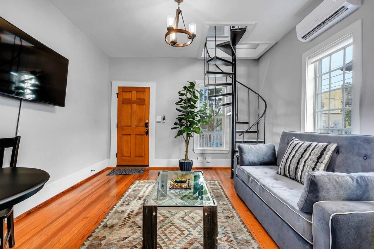 Mckenize Guest House: Travis Suite 1 Bd, 1Ba 마블폴스 외부 사진